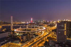 上海的恋爱中，“爱情”和“亲情”的界限